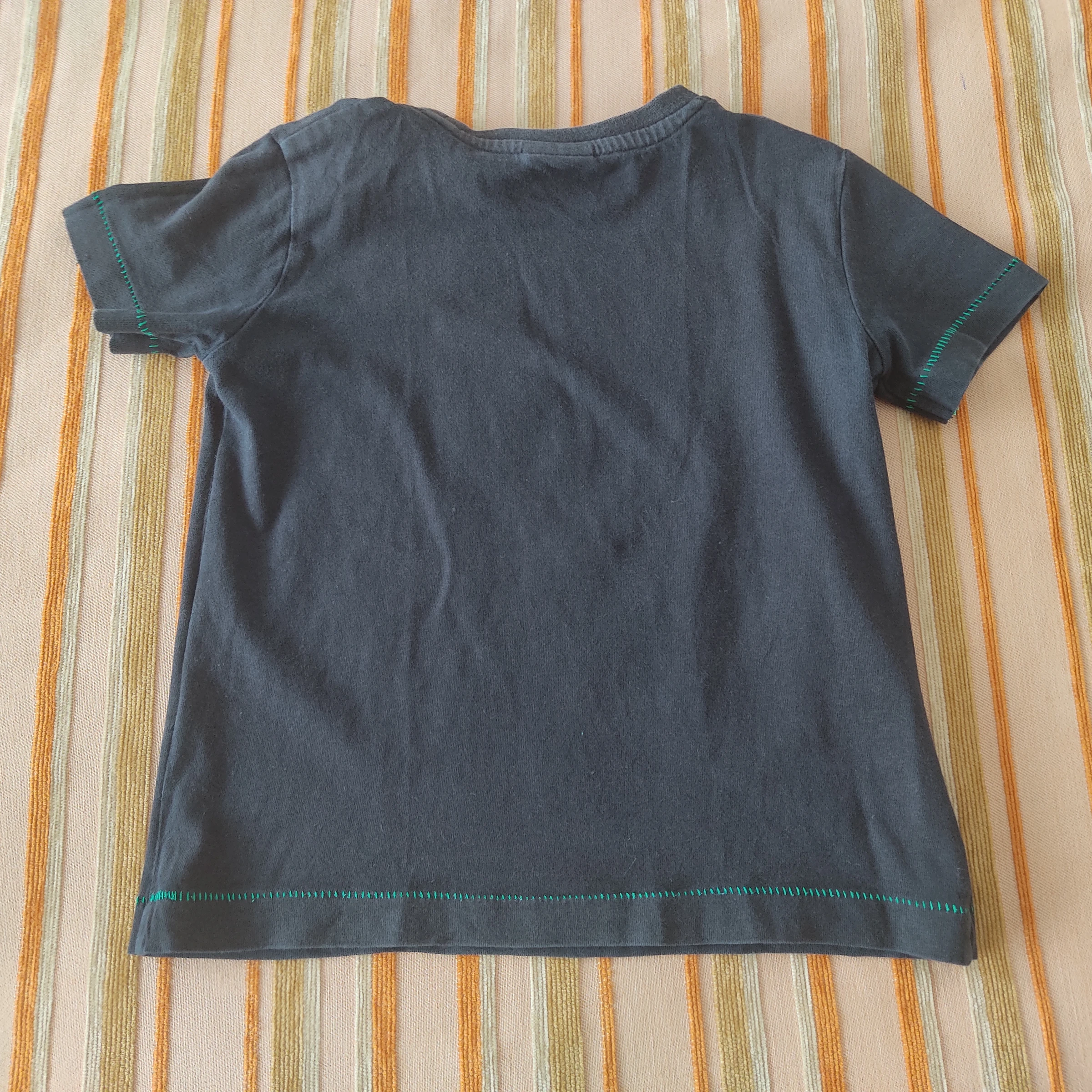 Short-sleeved t-shirt. Size 4 A (104 cm) – photo 2